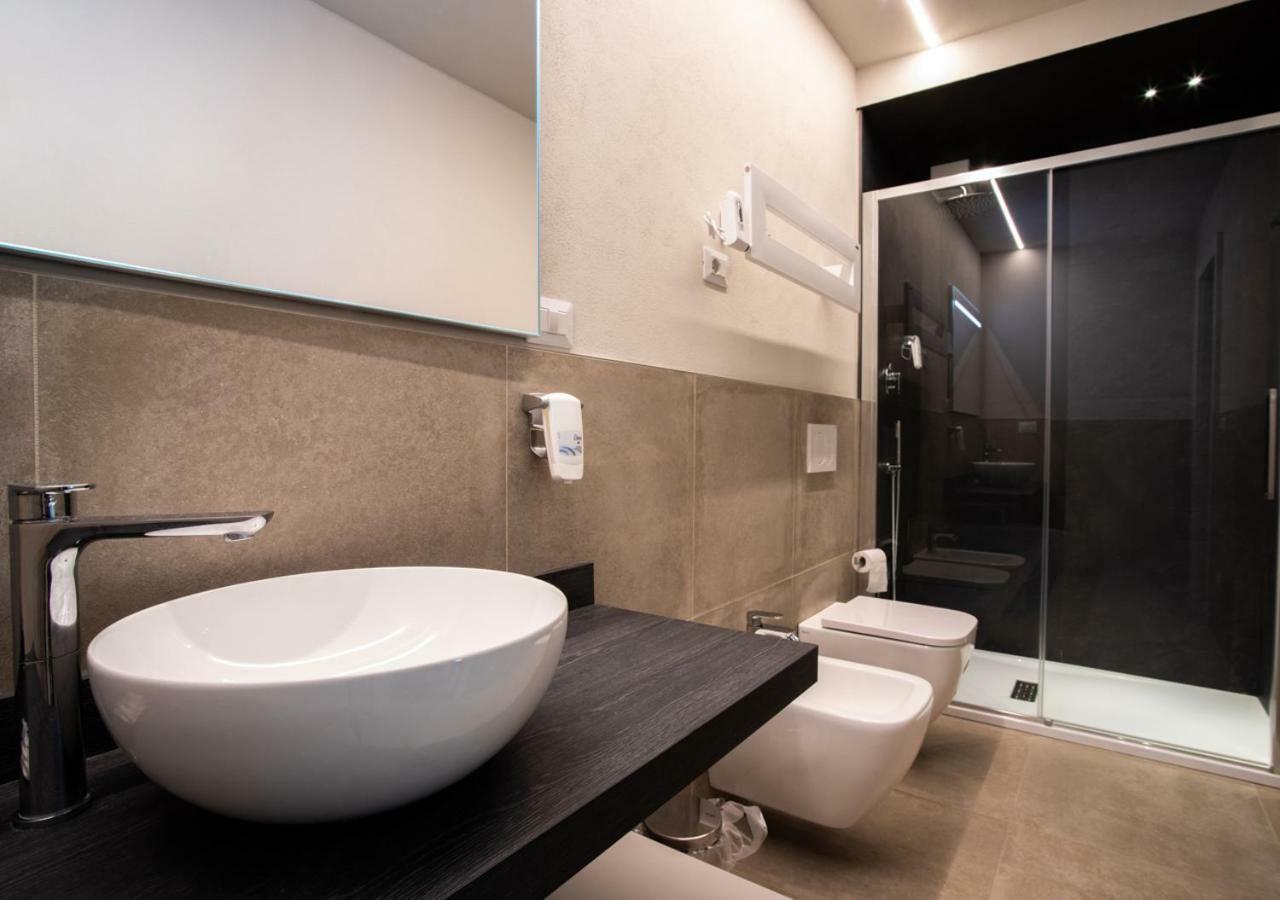 Astoria Living Apartments Bolonha Exterior foto