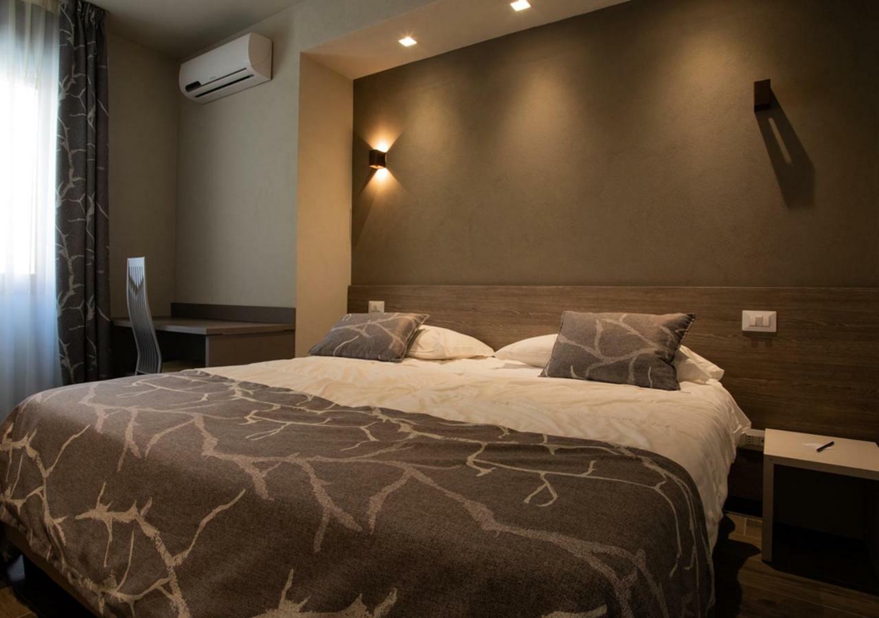 Astoria Living Apartments Bolonha Exterior foto